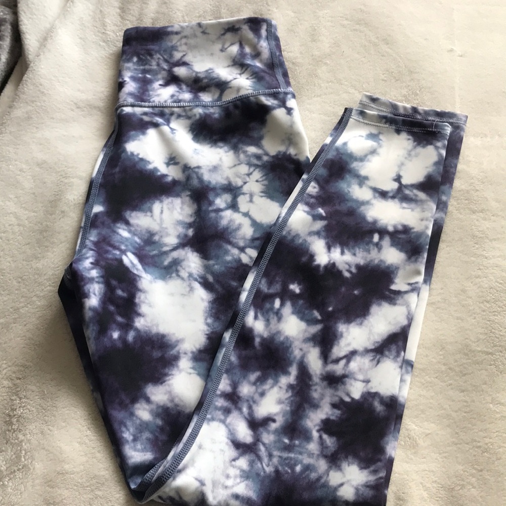 Joy Lab tie dyed leggings